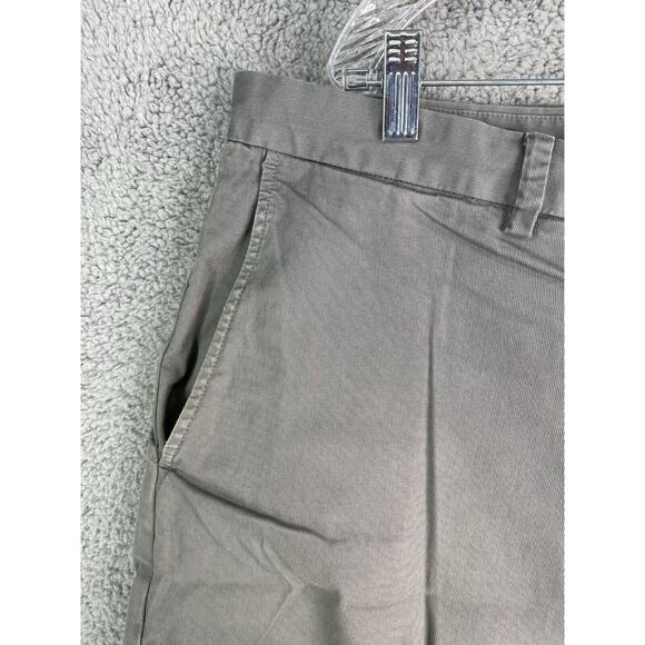 Vineyard Vines Shorts Mens 40 Gray Bermuda Breaker Golf Cotton Zip Close Pockets - Picture 3 of 10
